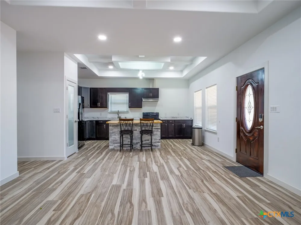 1006 Garfield Drive Granite Shoals, TX 78654