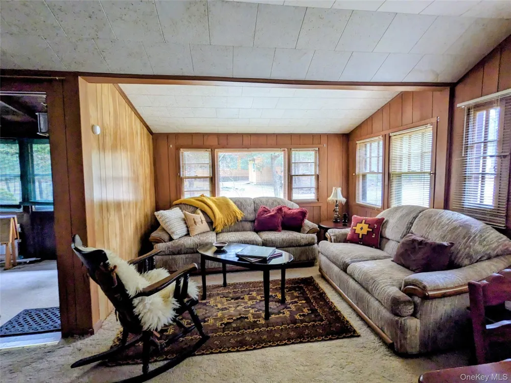 24 Mohican Trail Smallwood, NY 12778