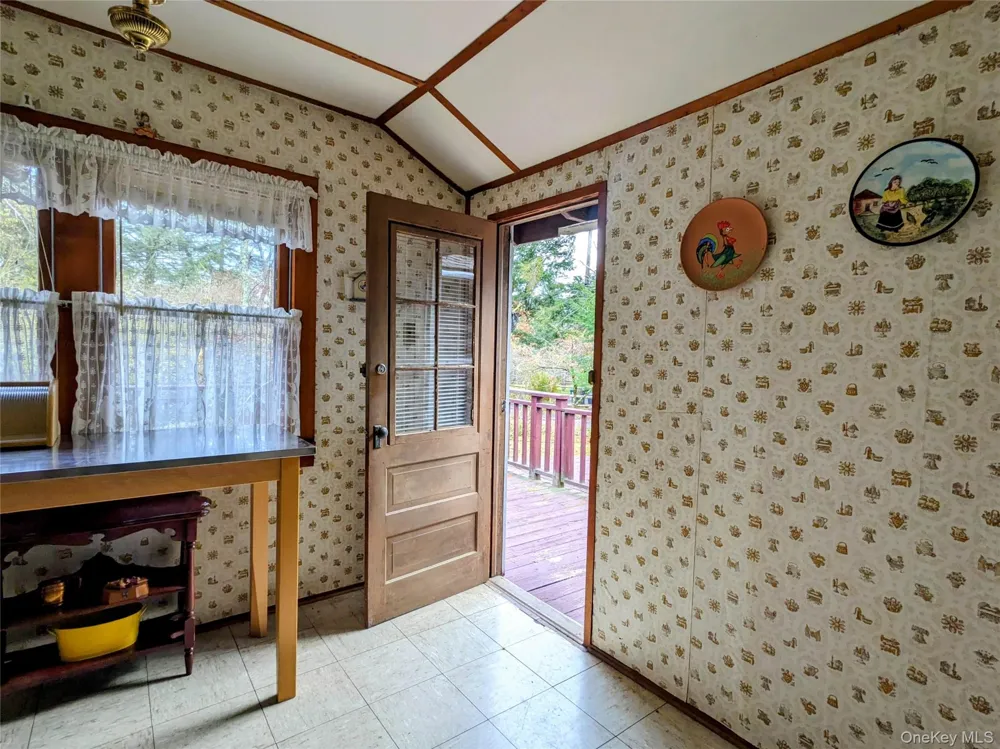 24 Mohican Trail Smallwood, NY 12778