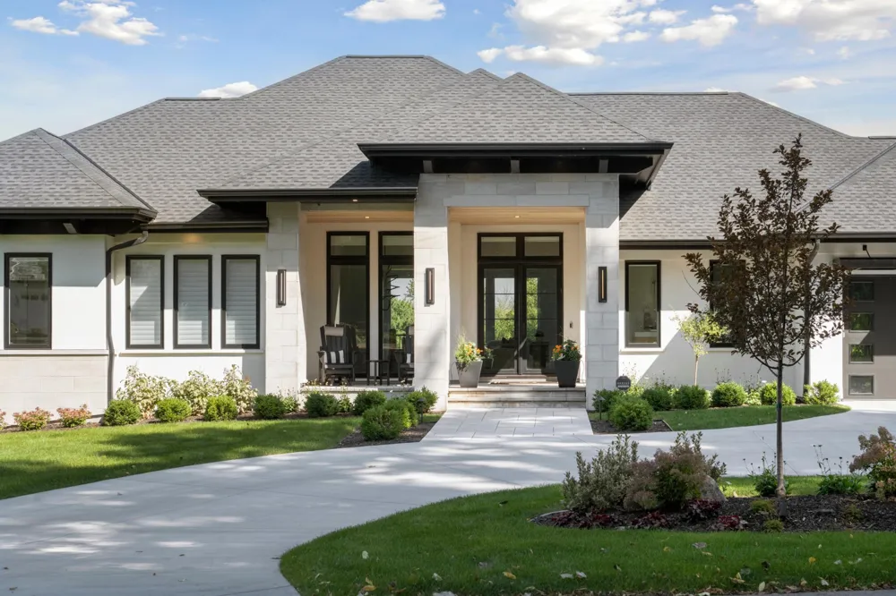 460 Indian Hill Road Chanhassen, MN 55317