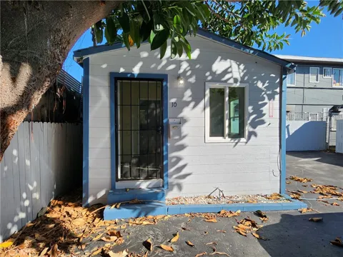 3717 W Imperial #10