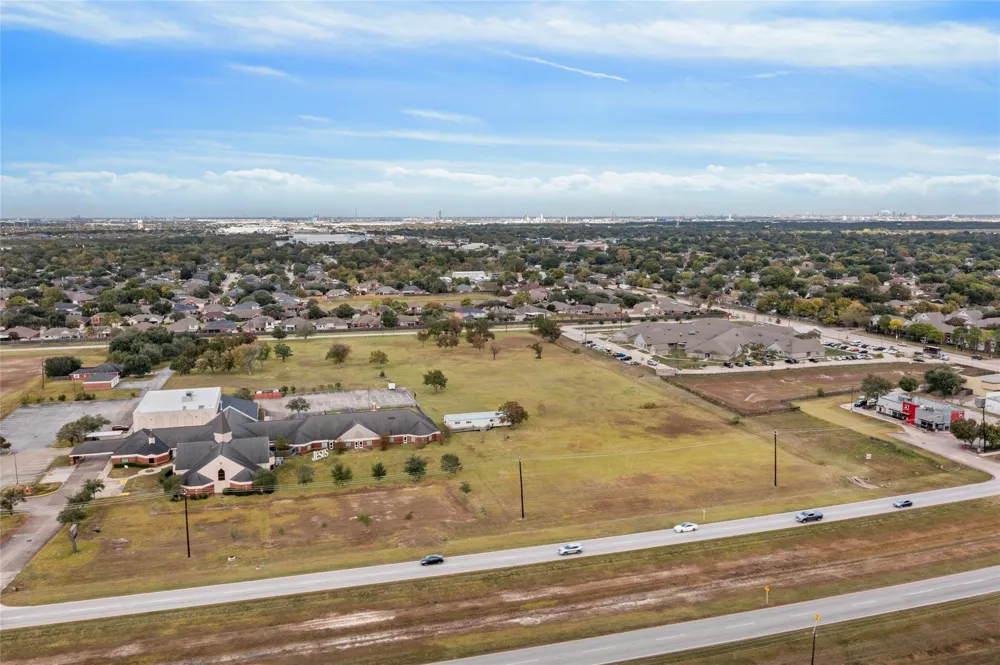 Fairmont Parkway La Porte, TX 77571
