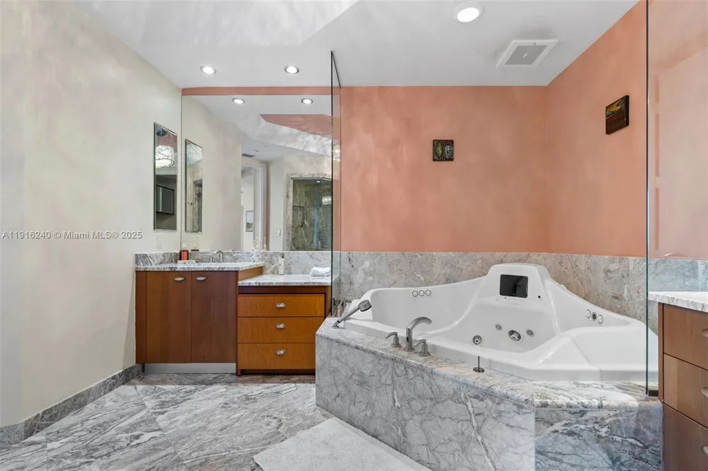 16047 Collins Ave #1202 Sunny Isles Beach, FL 33160