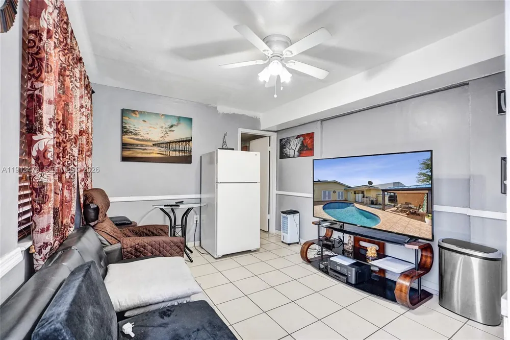 311 E 51st St Hialeah, FL 33013