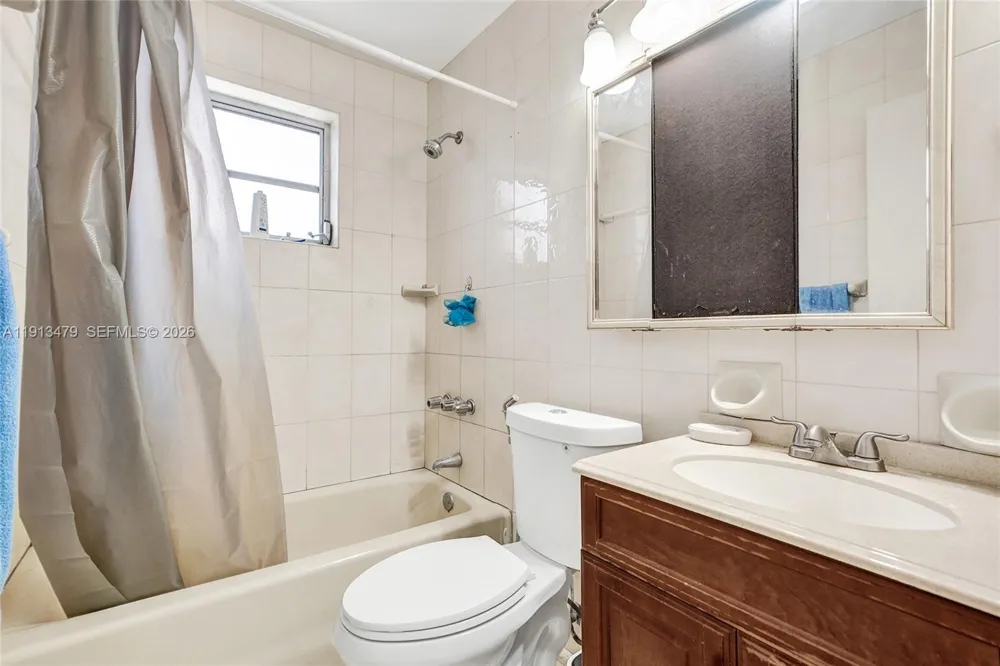 311 E 51st St Hialeah, FL 33013