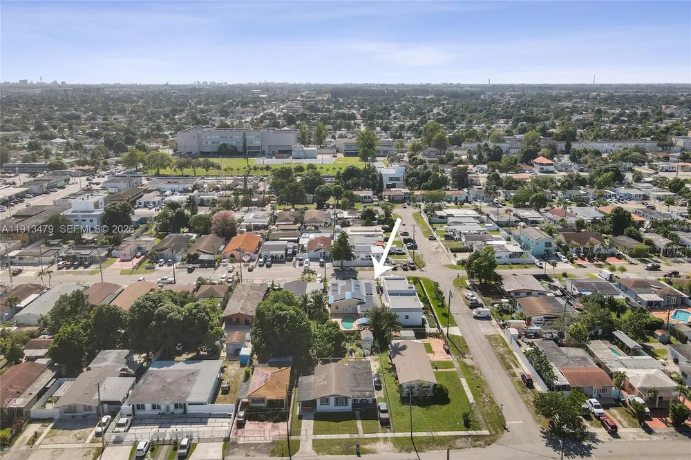 311 E 51st St Hialeah, FL 33013