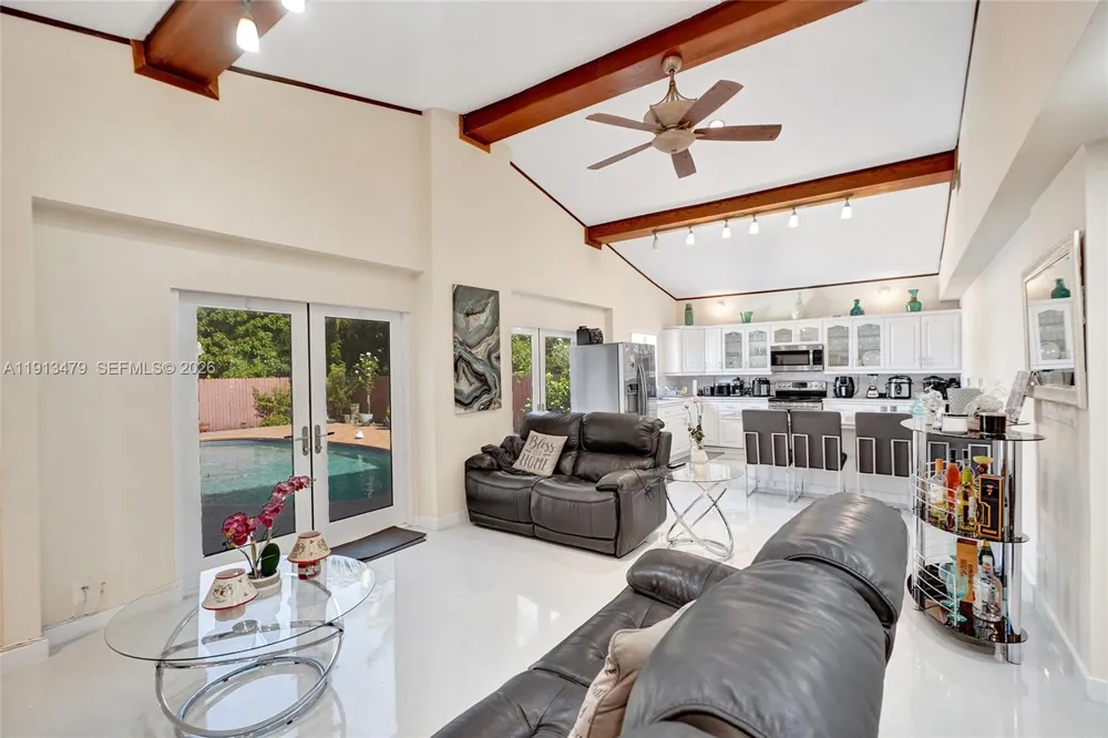 311 E 51st St Hialeah, FL 33013