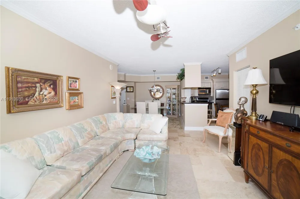 17100 Bay Rd #1107 Sunny Isles Beach, FL 33160