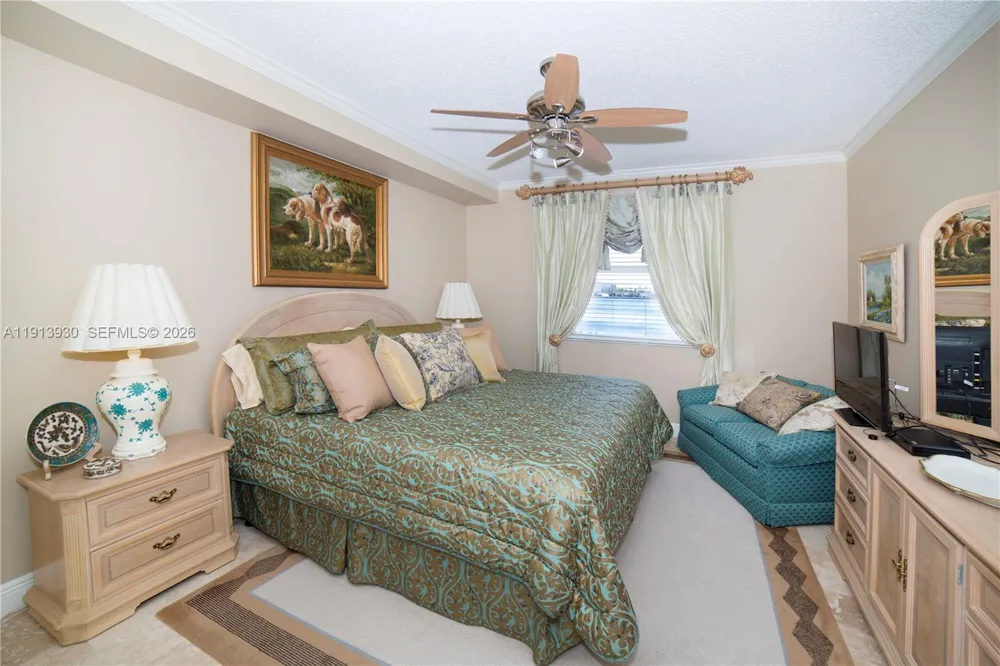 17100 Bay Rd #1107 Sunny Isles Beach, FL 33160