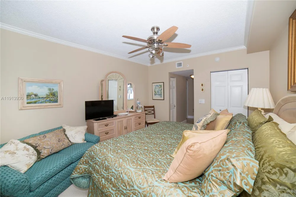17100 Bay Rd #1107 Sunny Isles Beach, FL 33160