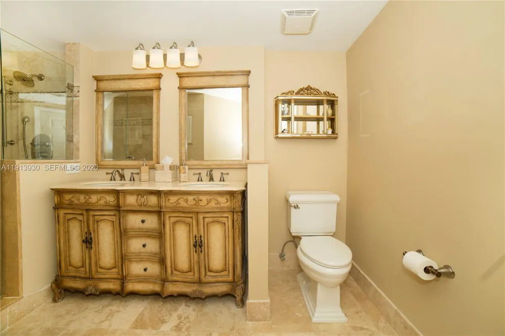 17100 Bay Rd #1107 Sunny Isles Beach, FL 33160