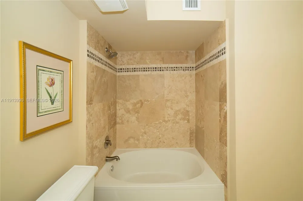 17100 Bay Rd #1107 Sunny Isles Beach, FL 33160