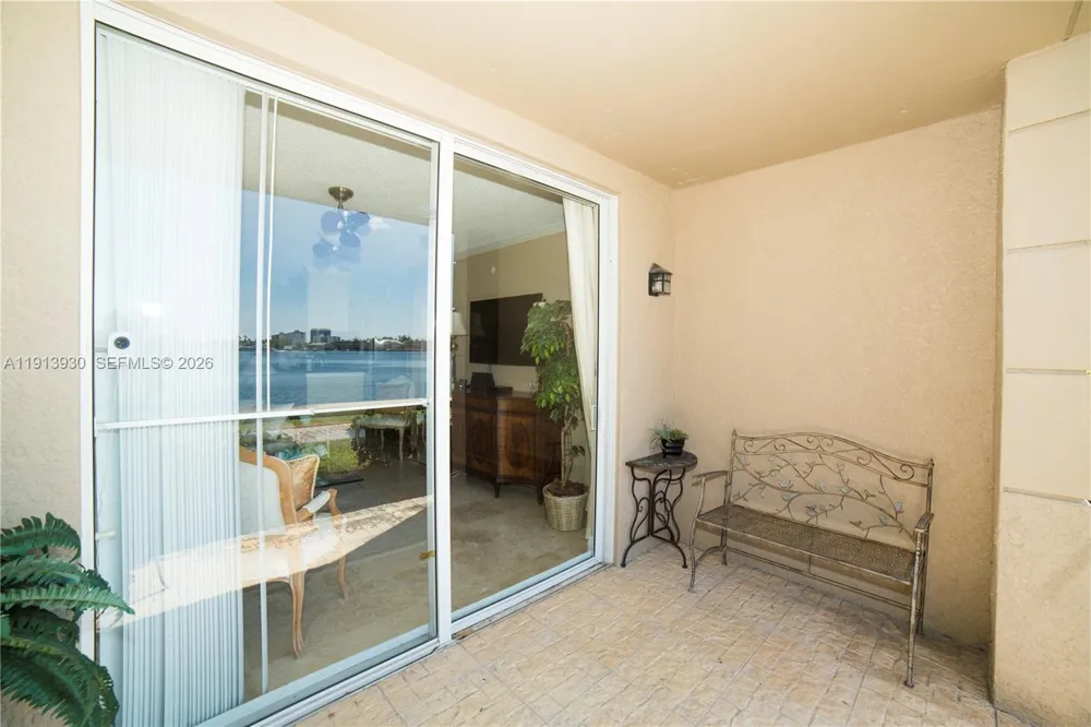 17100 Bay Rd #1107 Sunny Isles Beach, FL 33160
