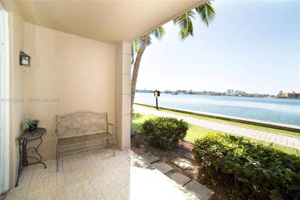 17100 Bay Rd #1107 Sunny Isles Beach, FL 33160