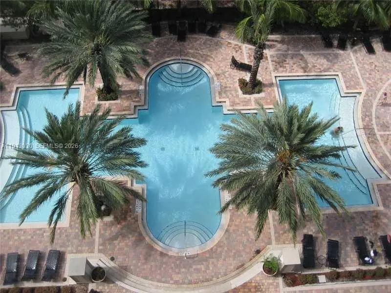 17100 Bay Rd #1107 Sunny Isles Beach, FL 33160