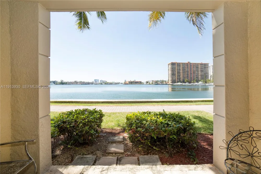 17100 Bay Rd #1107 Sunny Isles Beach, FL 33160