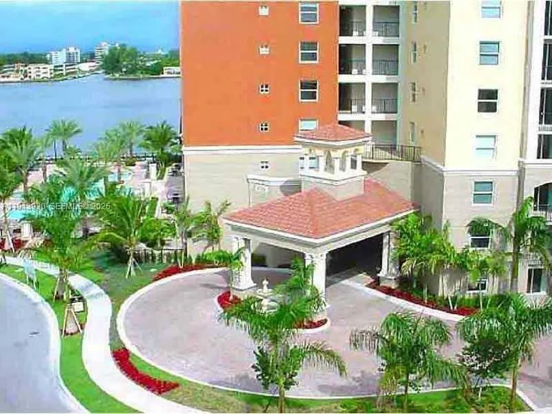 17100 Bay Rd #1107 Sunny Isles Beach, FL 33160