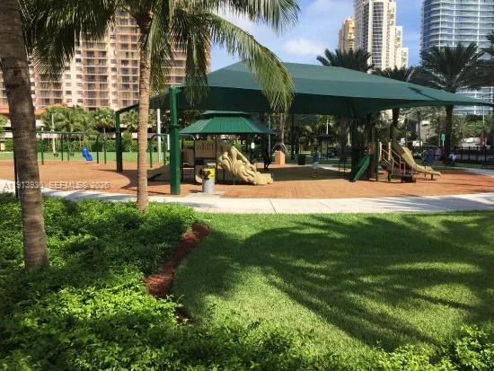 17100 Bay Rd #1107 Sunny Isles Beach, FL 33160