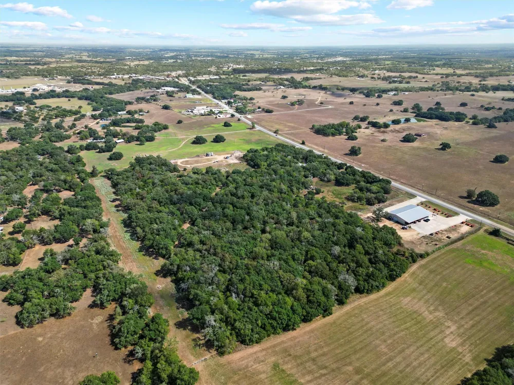 1730 Us Highway 77 S Hallettsville, TX 77964