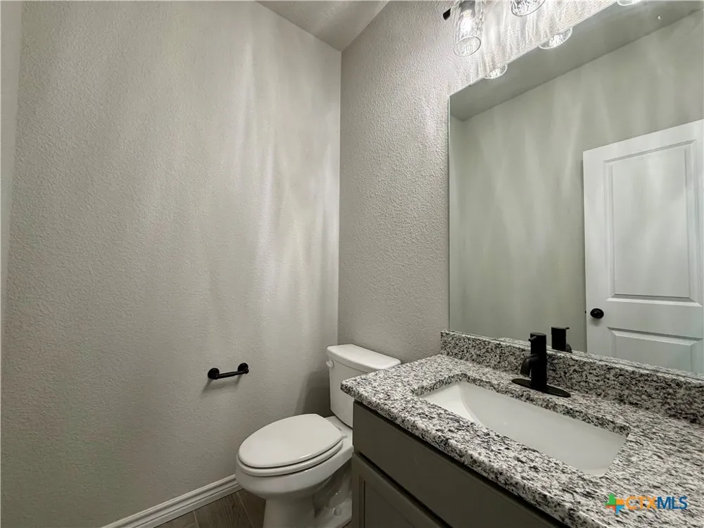 2576 Settlers Oak Drive Belton, TX 76513