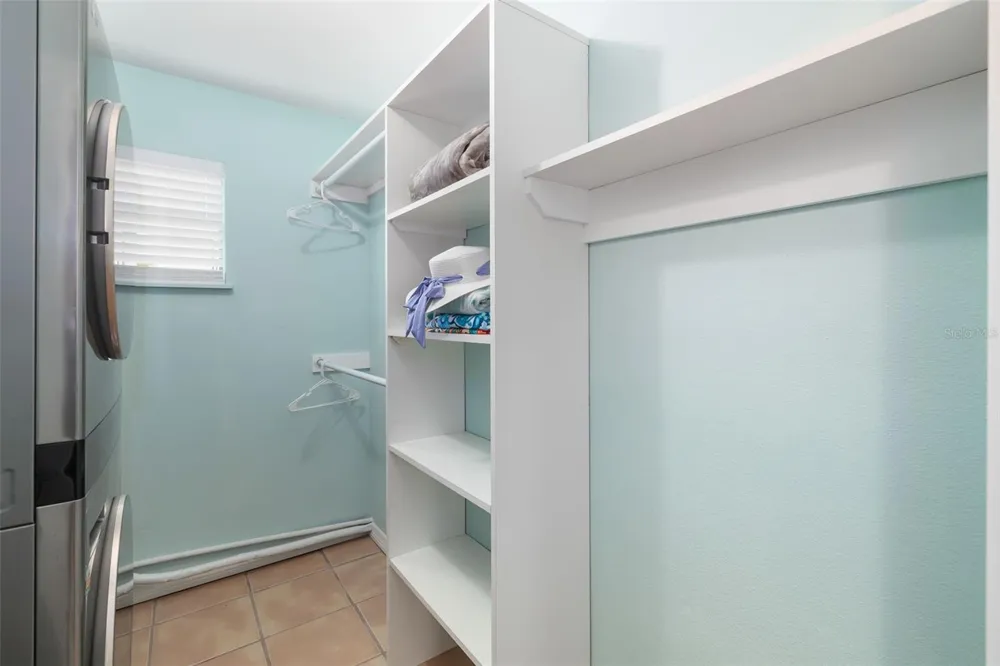 3200 TOBERO LANE Sarasota, FL 34235