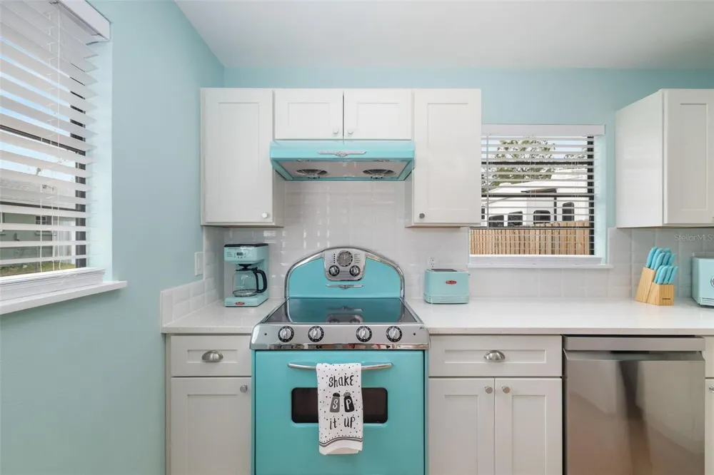 3200 TOBERO LANE Sarasota, FL 34235