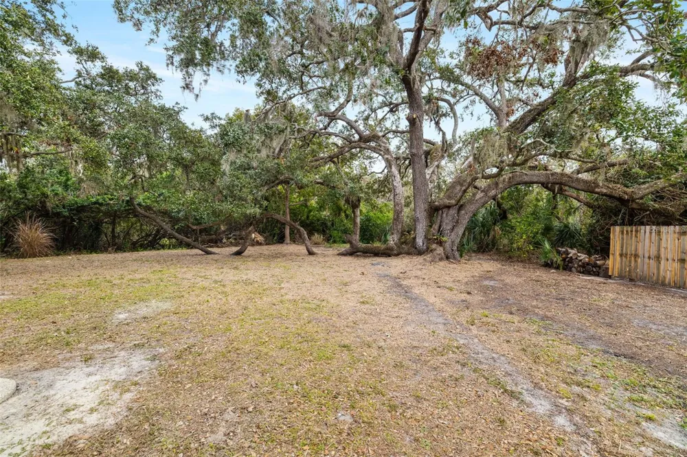 3200 TOBERO LANE Sarasota, FL 34235