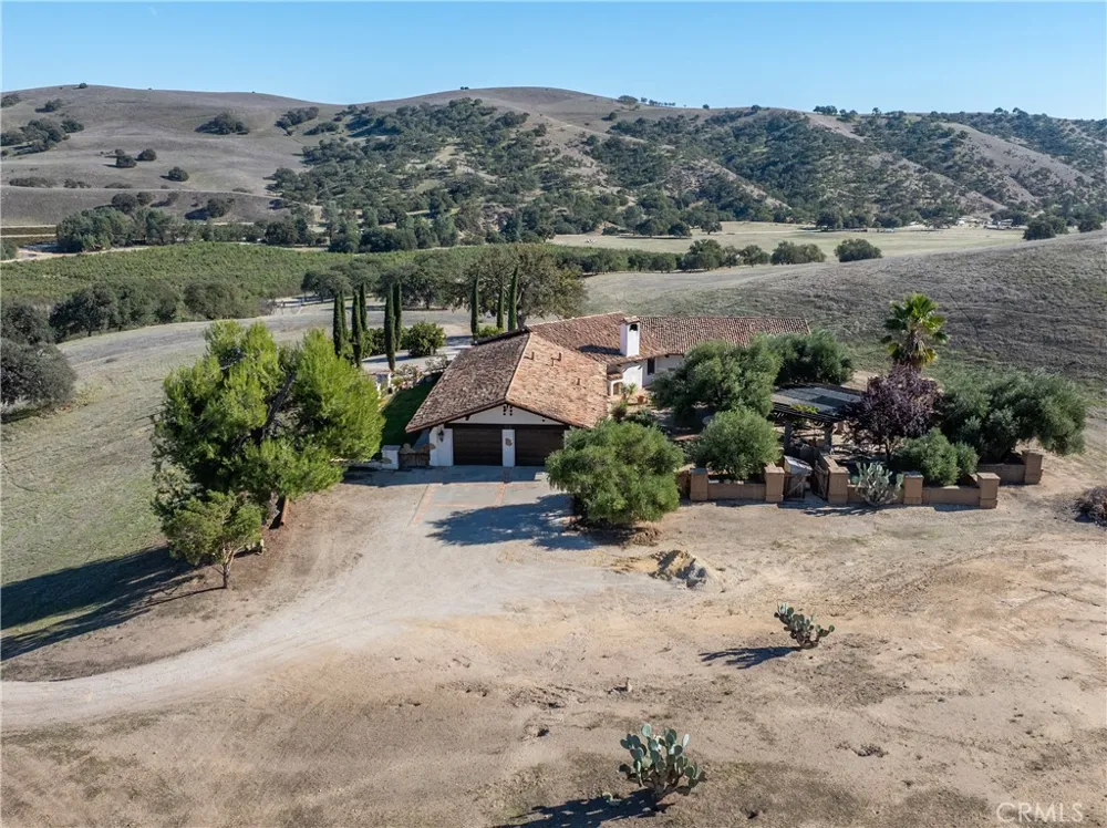 77620 Lowes Canyon Road San Miguel, CA 93451