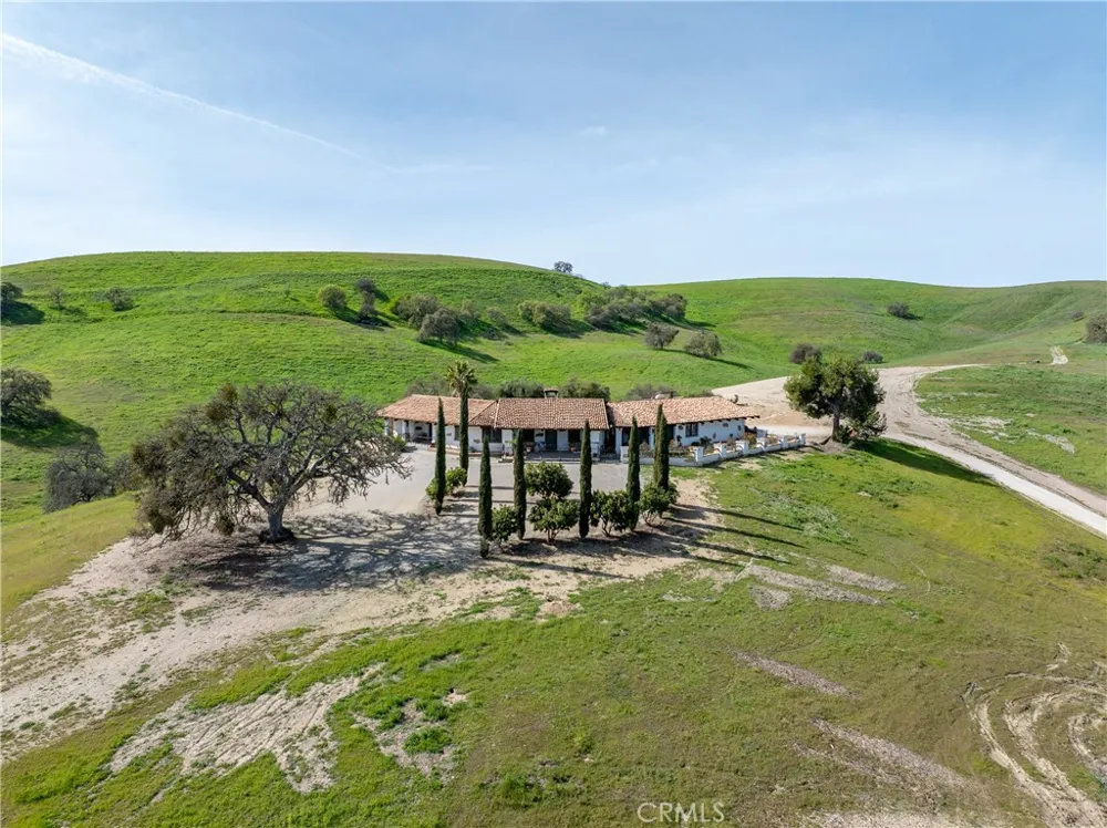 77620 Lowes Canyon Road San Miguel, CA 93451
