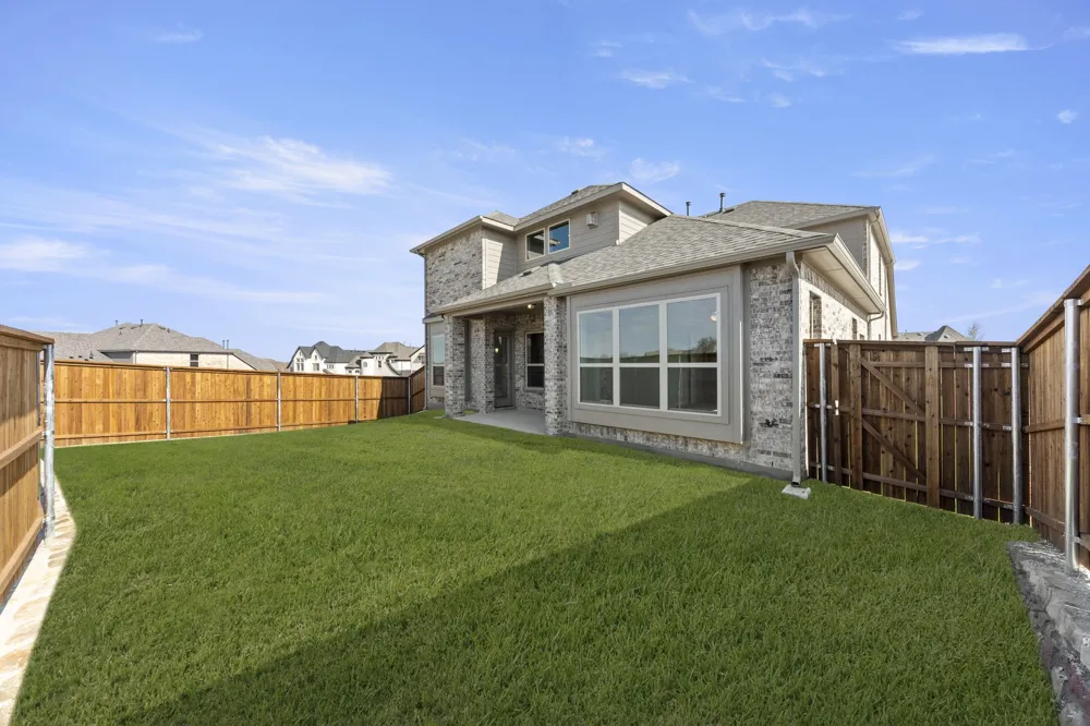2704 Emerald Shallows Drive McKinney, TX 75072