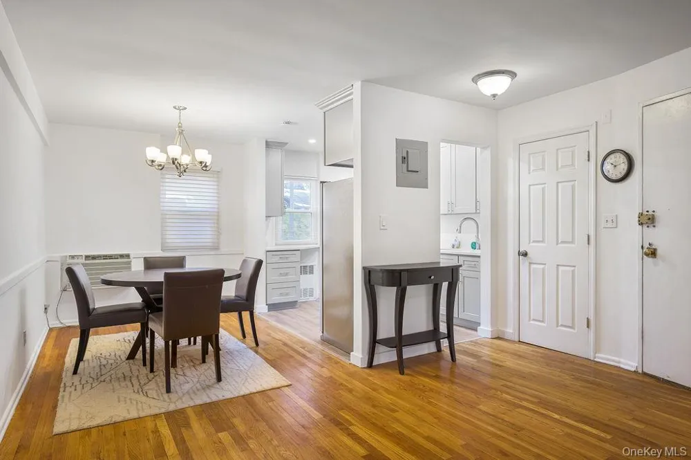 103 Wiltshire Road #D6 Scarsdale, NY 10583