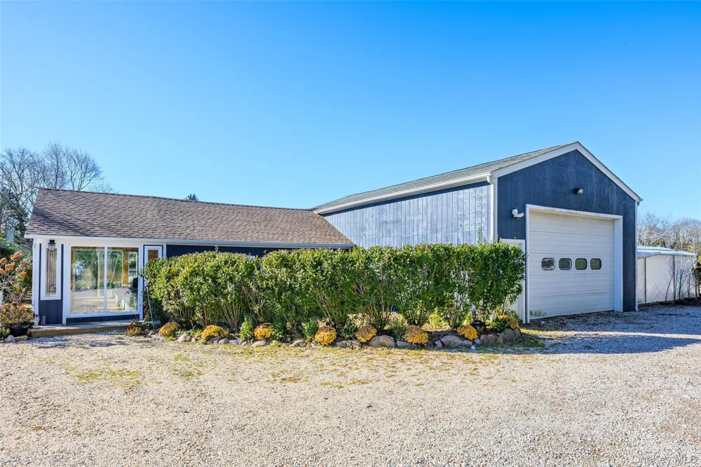 17525 County Road 48 Cutchogue, NY 11935