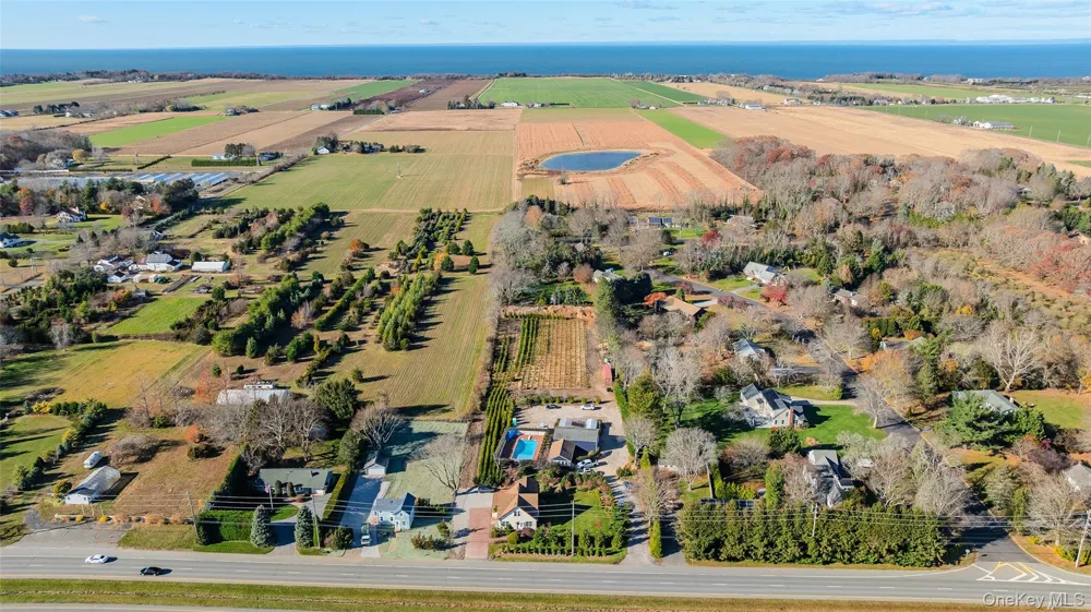 17525 County Road 48 Cutchogue, NY 11935