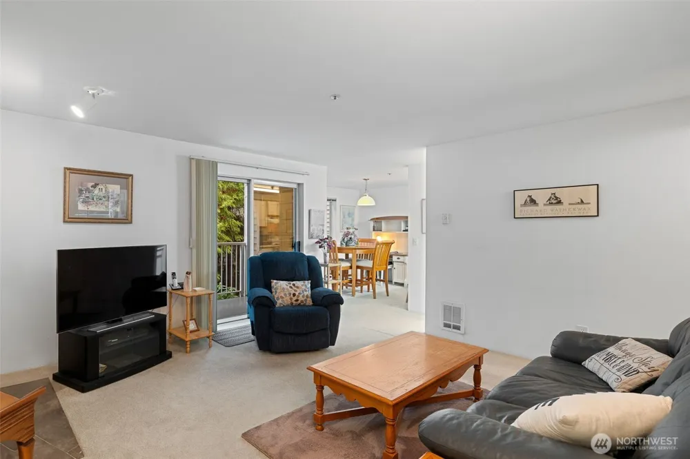 7453 Newcastle Golf Club Road #F203 Newcastle, WA 98059