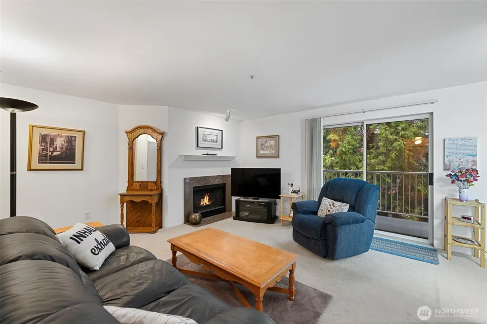 7453 Newcastle Golf Club Road #F203 Newcastle, WA 98059