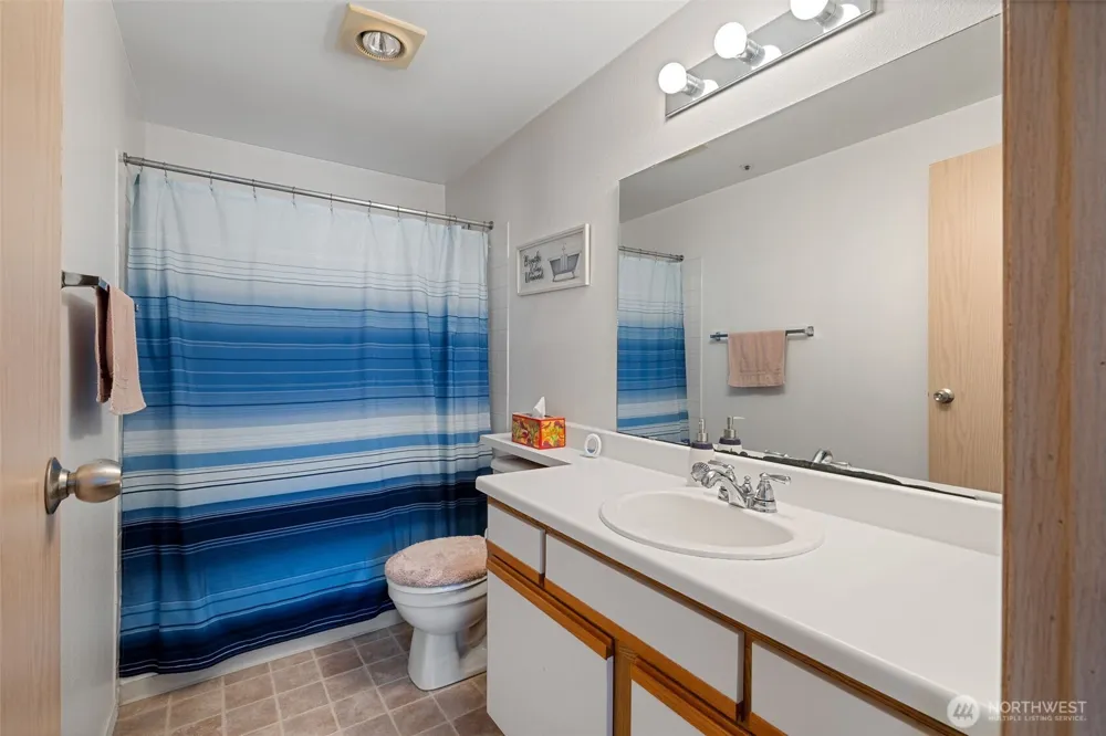 7453 Newcastle Golf Club Road #F203 Newcastle, WA 98059