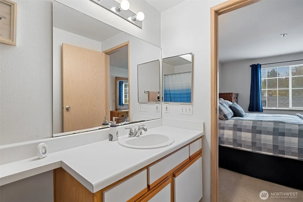 7453 Newcastle Golf Club Road #F203 Newcastle, WA 98059