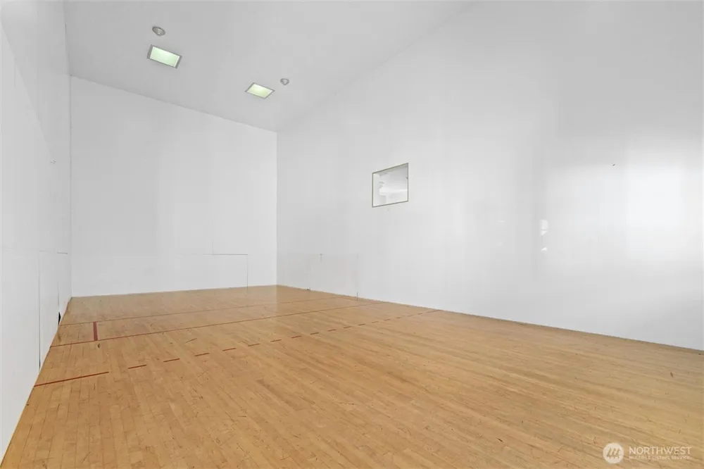 7453 Newcastle Golf Club Road #F203 Newcastle, WA 98059