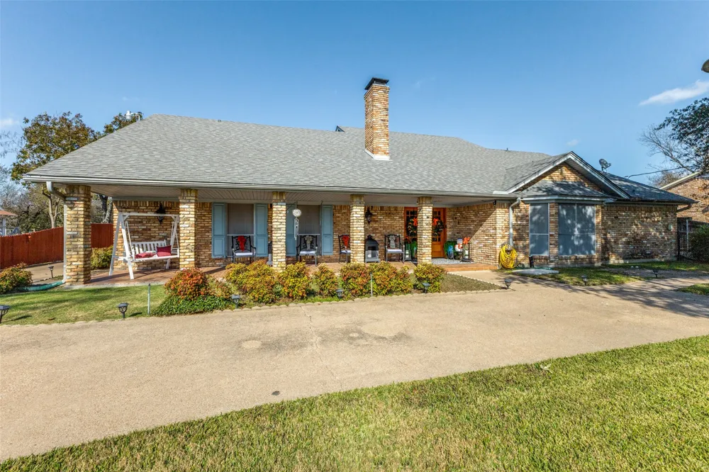 10615 Old Seagoville Road Dallas, TX 75217