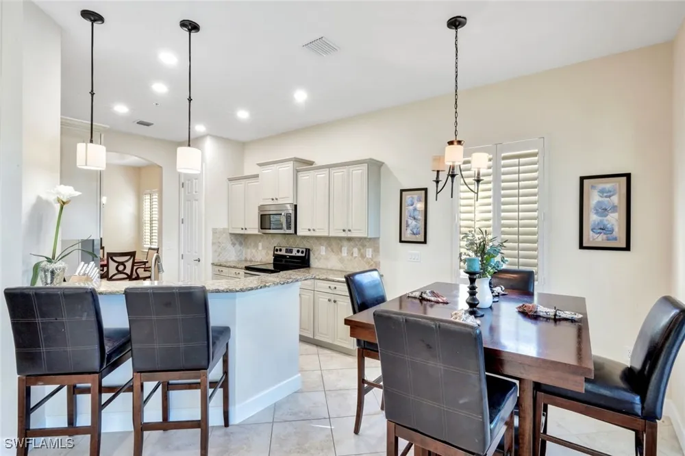 Ironstone Terrace #201 Naples, FL 34120