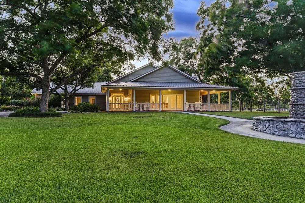 4309 Bowser Road Fulshear, TX 77441
