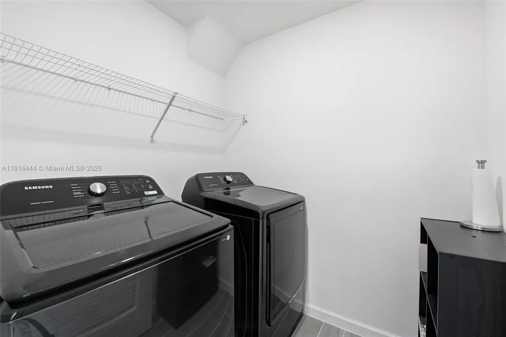 9852 Lemon Balm Way Jacksonville, FL 32219