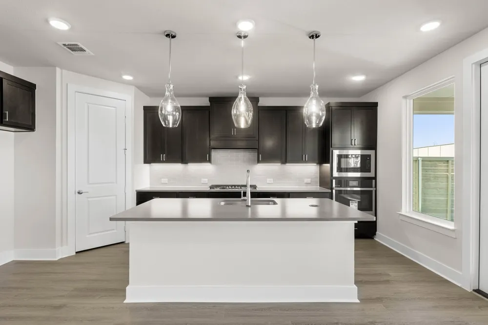 11740 Edgewood Drive Justin, TX 76247