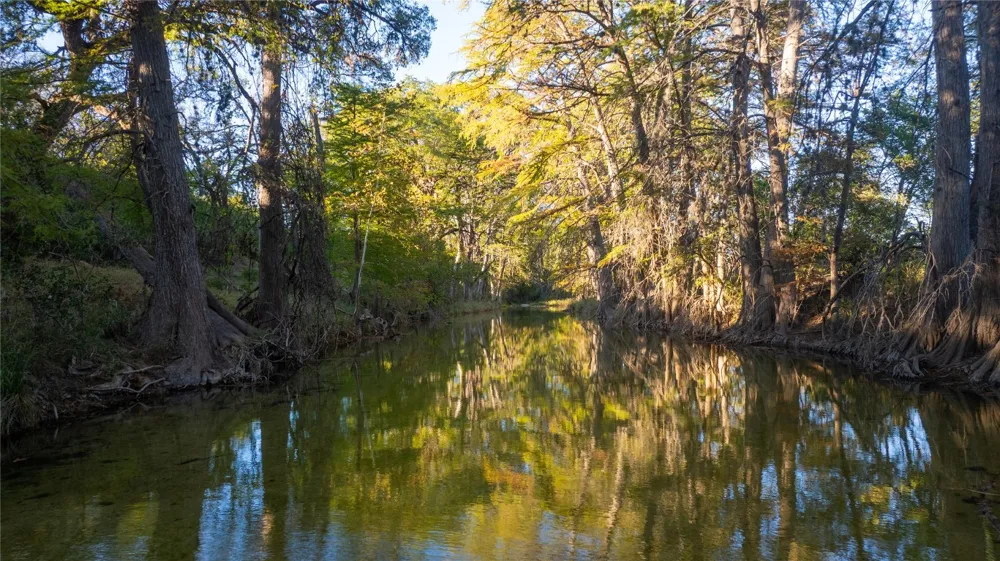 358 Cornelius Road Utopia, TX 78885