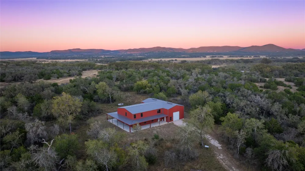 358 Cornelius Road Utopia, TX 78885
