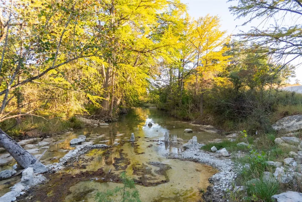 358 Cornelius Road Utopia, TX 78885