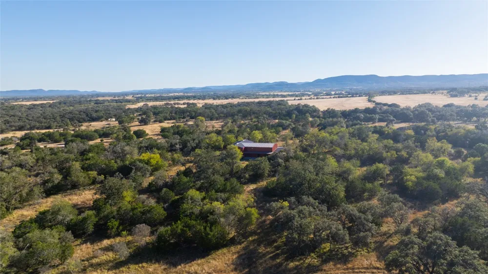 358 Cornelius Road Utopia, TX 78885
