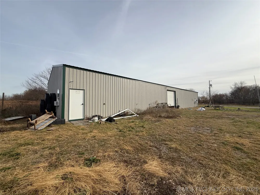 426550 E 250 ROAD Chelsea, OK 74016