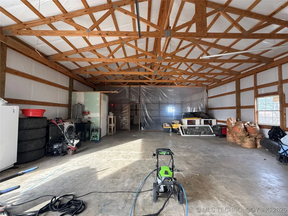 426550 E 250 ROAD Chelsea, OK 74016