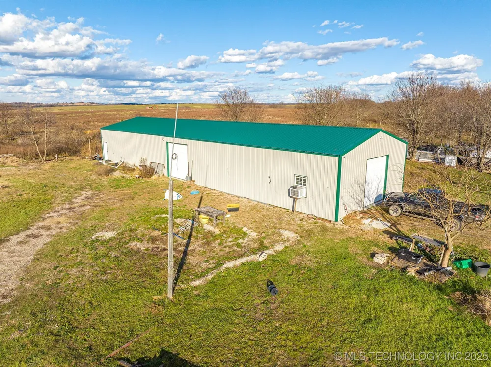 426550 E 250 ROAD Chelsea, OK 74016